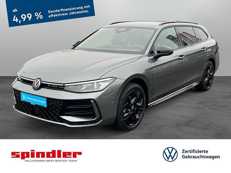 Gebraucht VW Passat R-line 150 PS (110 kW) 2026 Diabasgrau metallic Kombi
