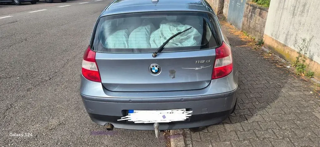 Gebraucht BMW 118 122 PS (89 kW) 2006 Grau Kleinwagen