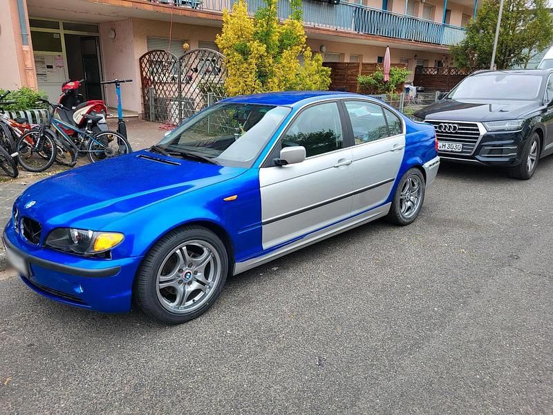 Second-hand BMW 320 170 CP (125 kW) 2002 Argintiu Berlinǎ