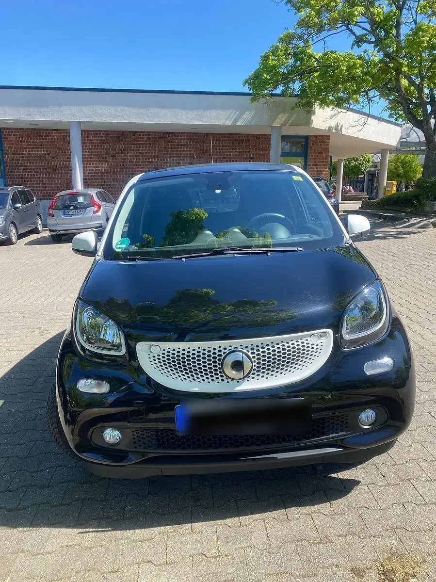 Usata Smart ForFour 71 CV (52 kW) 2018 Nero Utilitaria