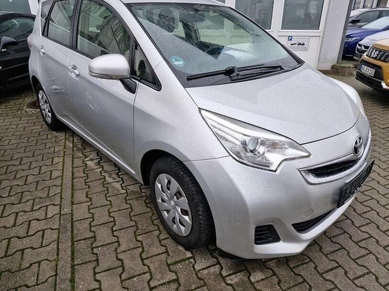 Andere Gebraucht 2015 Toyota Verso Van / Kleinbus | 8.990 € - Bild 1/1