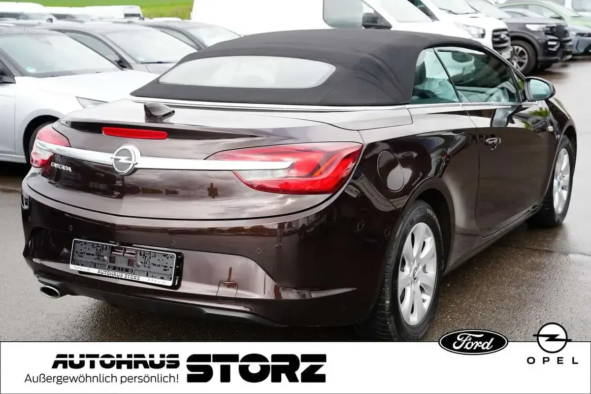 Gebraucht Opel Cascada Active 140 PS (102 kW) 2017 Braun Cabrio