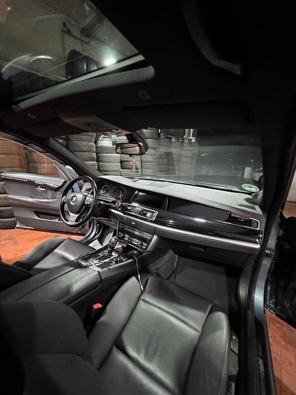 Gebraucht BMW 530 300 PS (220 kW) 2010 Blau Limousine