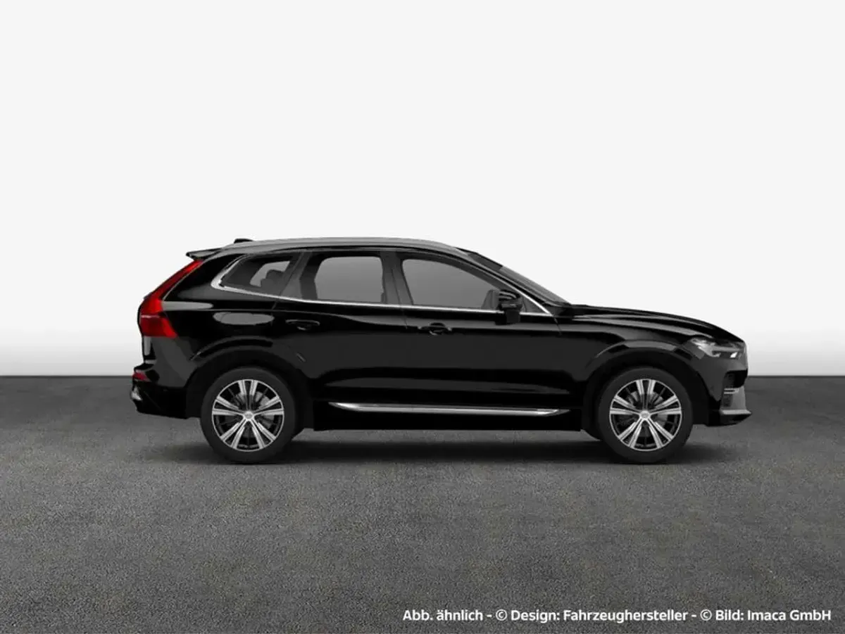Gebraucht Volvo XC60 Core 197 PS (144 kW) 2023 Black stone, solid SUV