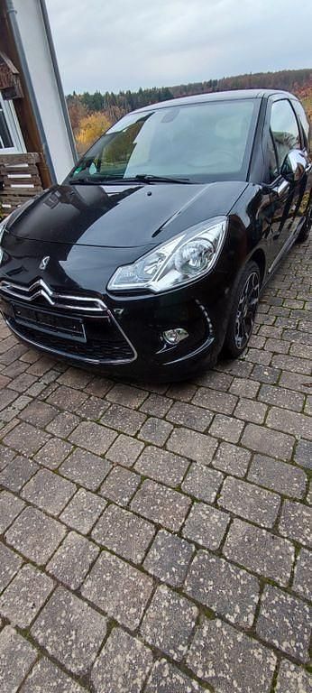 Gebraucht Citroën DS3 Sport Chic 156 PS (114 kW) 2012 Schwarz Kleinwagen