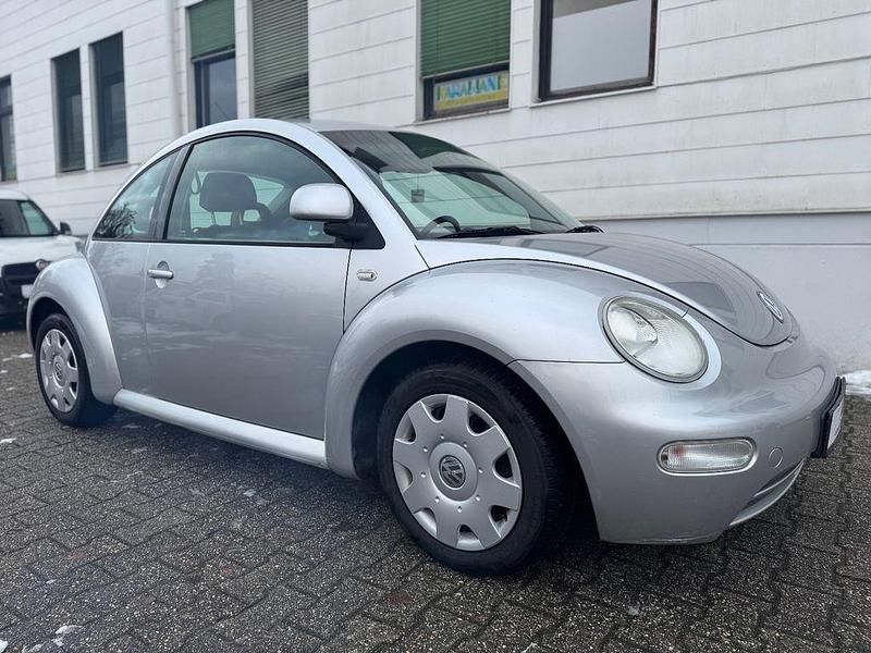 Gebraucht VW New Beetle 116 PS (85 kW) 1999 Silber Kleinwagen