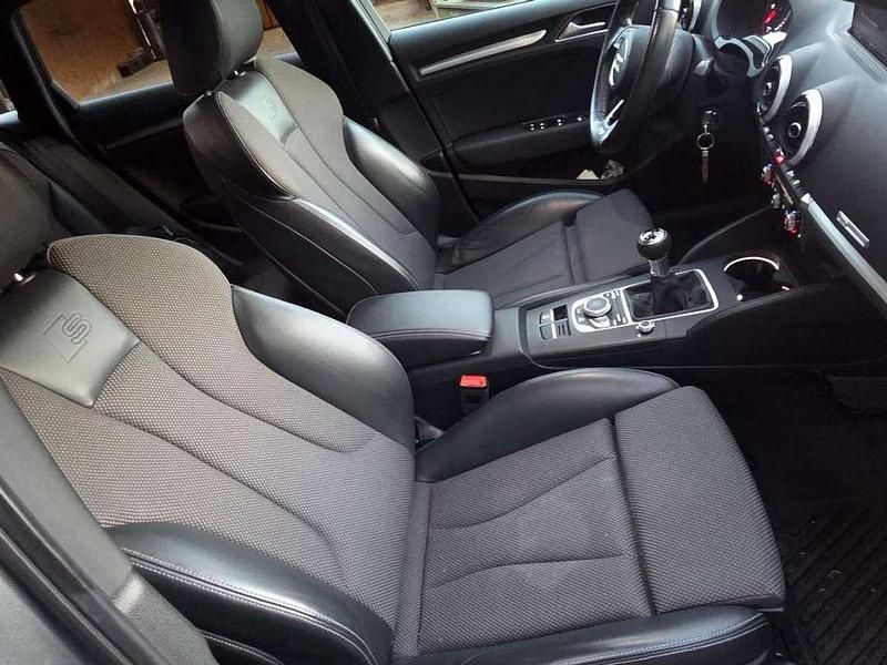 Gebraucht Audi A3 Sport 150 PS (110 kW) 2016 Grau Kombi