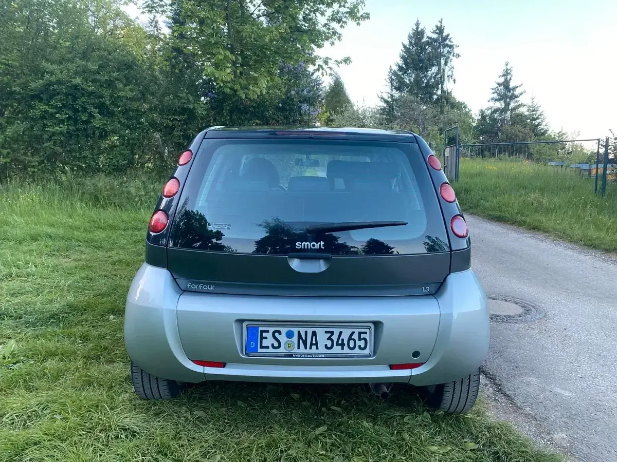 Używany Smart ForFour 95 KM (69 kW) 2005 Srebrny Hatchback