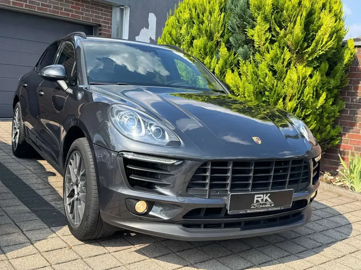 Gebraucht Porsche Macan S 340 PS (250 kW) 2017 Vulkangraumetallic SUV