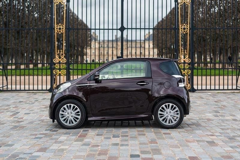 Gebraucht Aston Martin Cygnet 98 PS (72 kW) 2011 Rot Kleinwagen