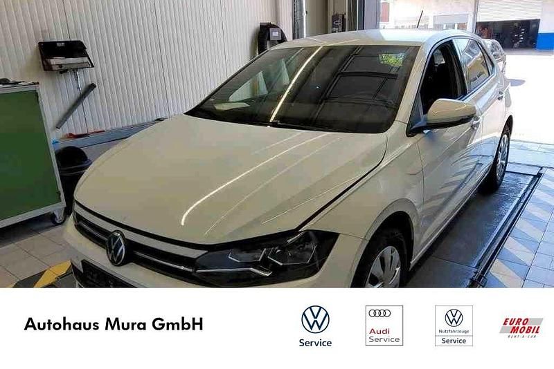 Weiß Gebraucht 2021 VW Polo Comfortline Limousine | 16.990 € (Fairer Preis) - Bild 1/4