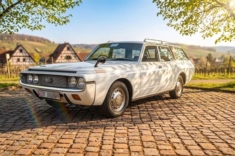 Gebraucht Toyota Crown 131 PS (96 kW) 1973 Weiß Kombi