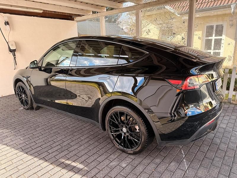 Gebraucht Tesla Model Y 378 kW (514 PS) 2023 Schwarz SUV