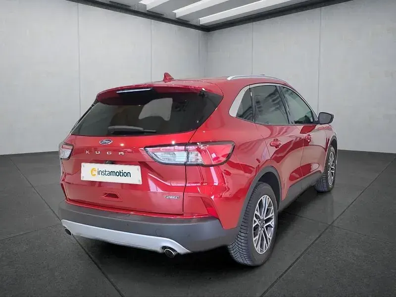 Gebraucht Ford Kuga 224 PS (164 kW) 2022 Rot SUV