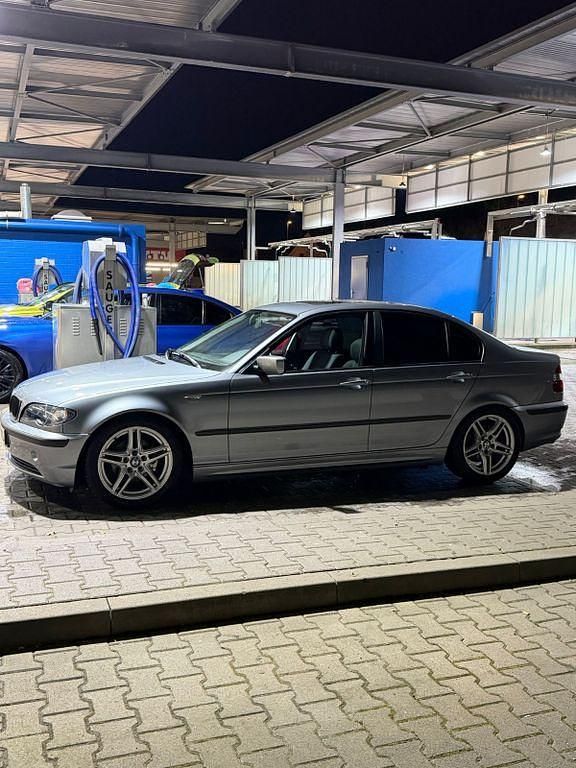 Gebraucht BMW 316 116 PS (85 kW) 2004 Silber Limousine