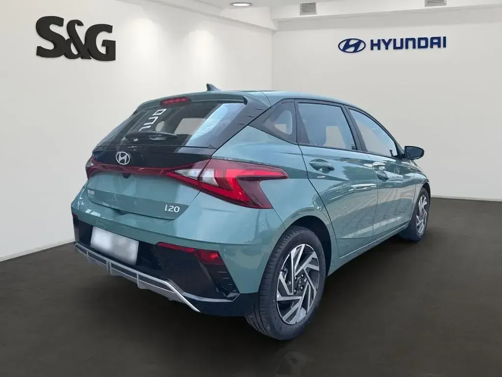 Neu Hyundai i20 Trend 90 PS (66 kW) 2026 Mic (gruen Kleinwagen