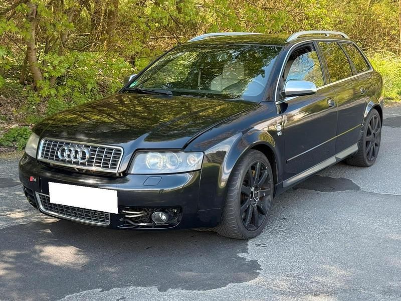 Second-hand Audi S4 344 CP (253 kW) 2004 Negru Break