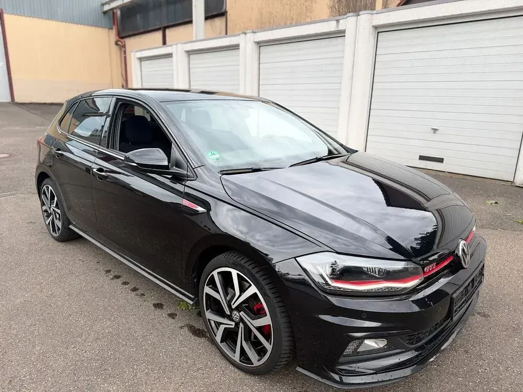 Gebraucht VW Polo Beats 200 PS (147 kW) 2018 Schwarz Kleinwagen