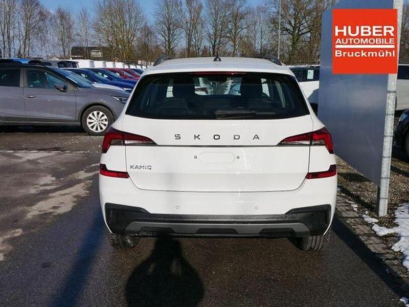 Neu Skoda Kamiq Selection 150 PS (110 kW) 2026 Candyweiß SUV