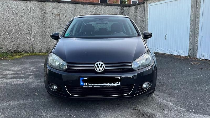 Schwarz Gebraucht 2010 VW Golf VI Comfortline Limousine | 7.999 € (Fairer Preis) - Bild 1/4