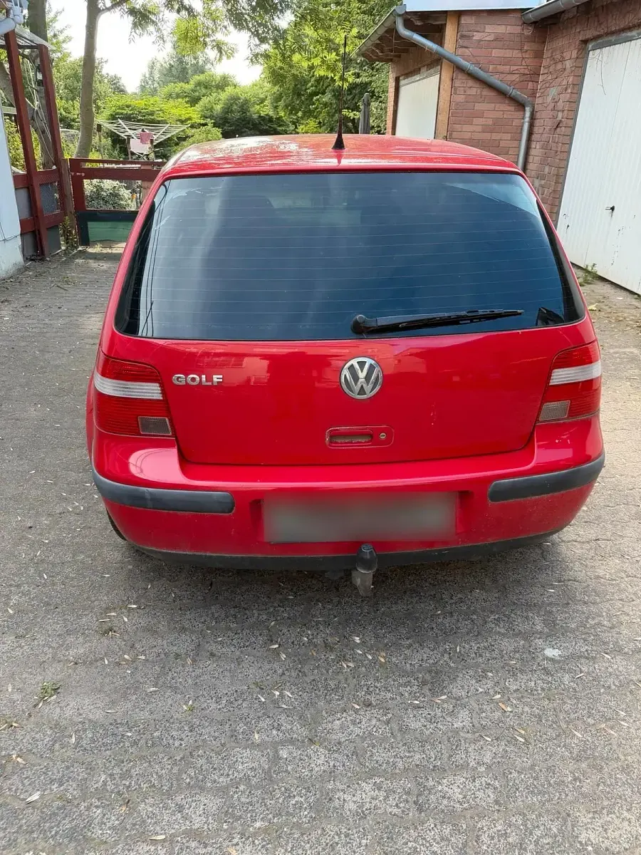 Gebraucht VW Golf IV 75 PS (55 kW) 2000 Rot Kleinwagen