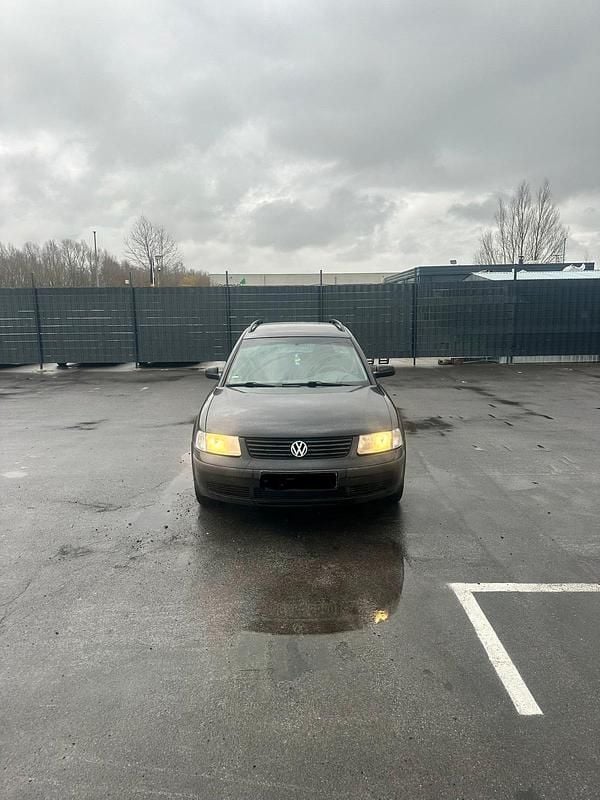 Gebraucht VW Passat 101 PS (74 kW) 1997 Kombi