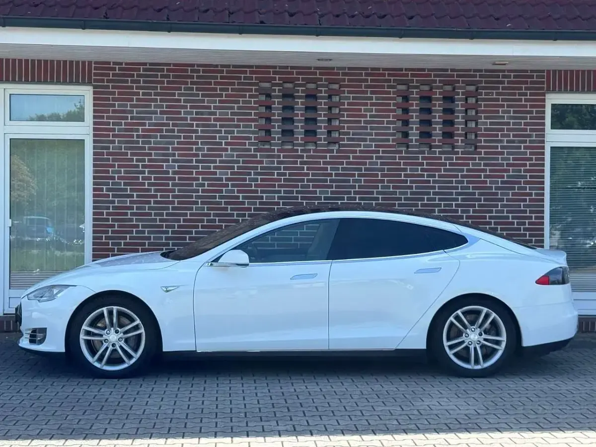 Brugt Tesla Model S 225 kW (306 HK) 2014 Sort Hatchback