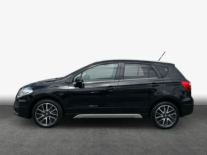 Gebraucht Suzuki SX4 140 PS (102 kW) 2018 Schwarz metallic Limousine