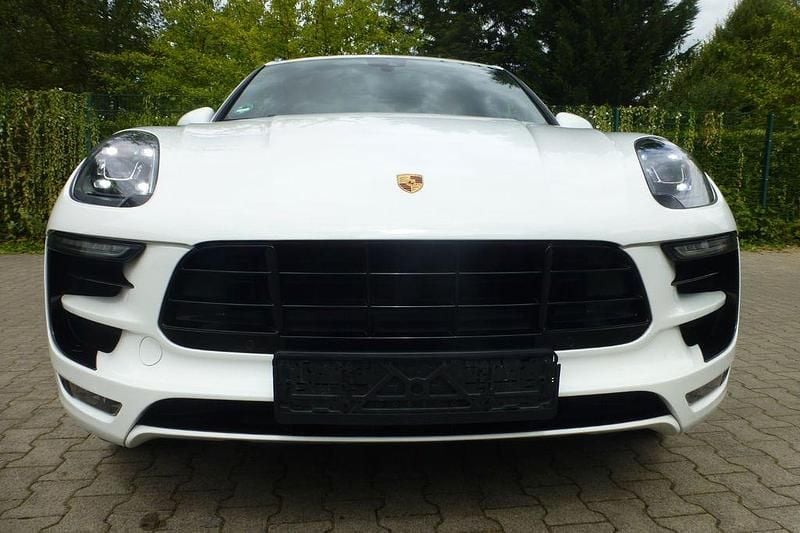 Weiß Gebraucht 2018 Porsche Macan SUV | 32.990 € - Bild 1/4
