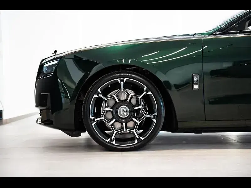 Gebraucht Rolls Royce Ghost 544 PS (400 kW) 2025 Grün Limousine