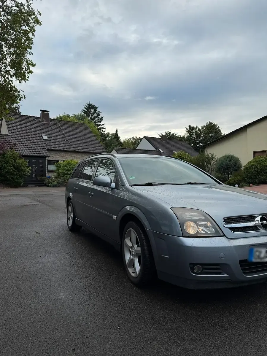 Gebraucht Opel Vectra 150 PS (110 kW) 2005 Andere farben Kombi