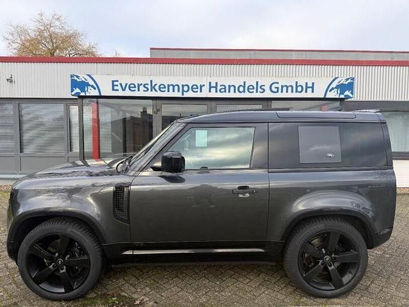 Gebraucht Land Rover Defender 525 PS (386 kW) 2023 Grau SUV