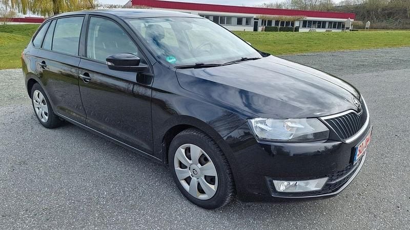 Gebraucht Skoda Rapid 110 PS (80 kW) 2016 Schwarz Kleinwagen