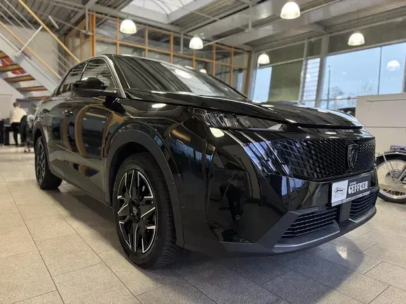 Gebraucht Peugeot 3008 Allure 145 PS (106 kW) 2025 Perlanera schwarz SUV