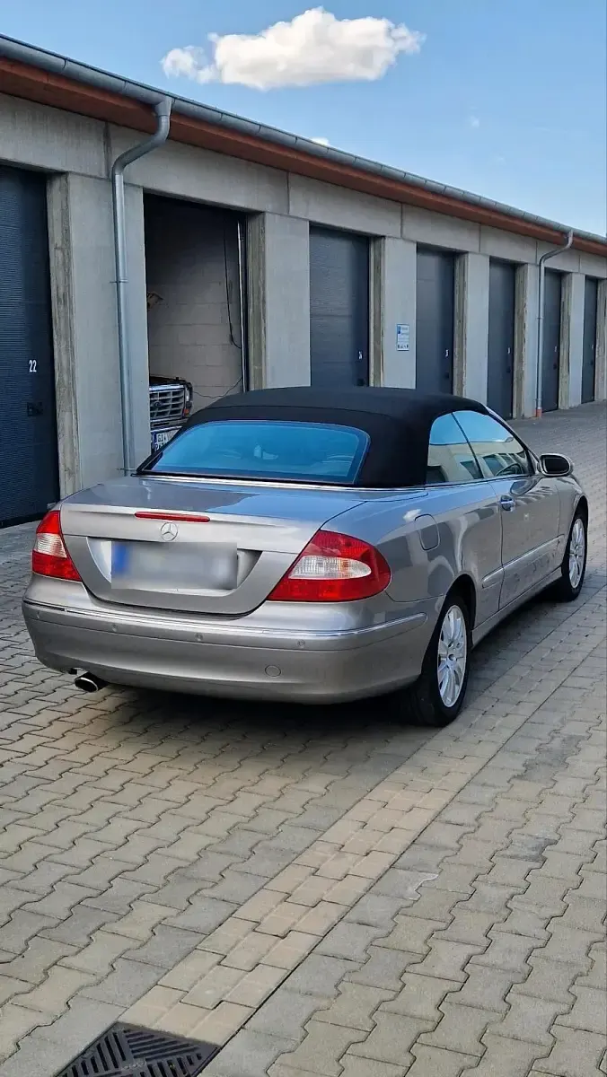 Gebraucht Mercedes CLK200 183 PS (134 kW) 2007 Grau Cabrio