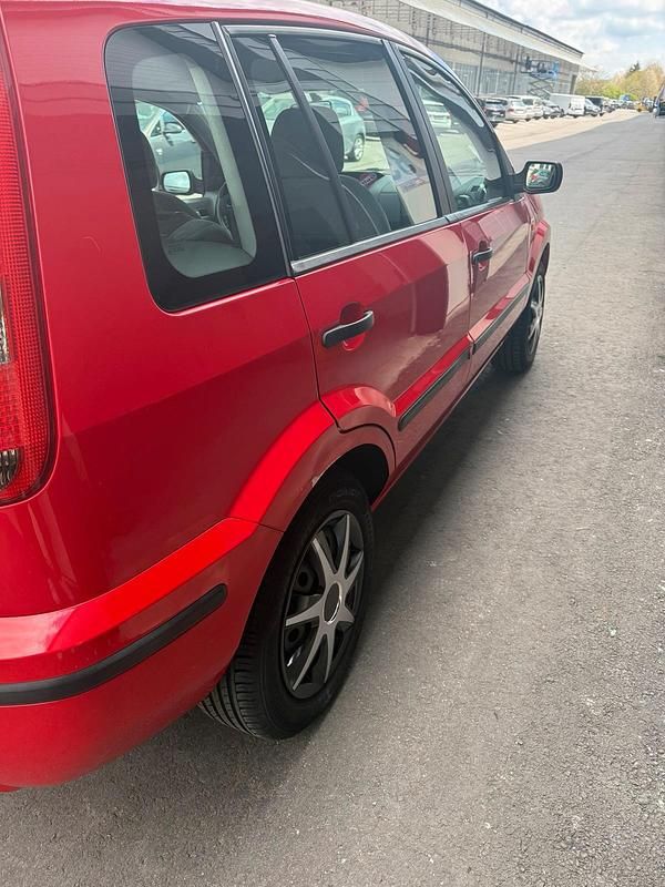 Gebraucht Ford Fusion 100 PS (73 kW) 2003 Rot Kleinwagen