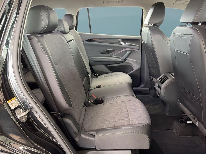 Gebraucht VW Tayron 150 PS (110 kW) 2025 Schwarz SUV