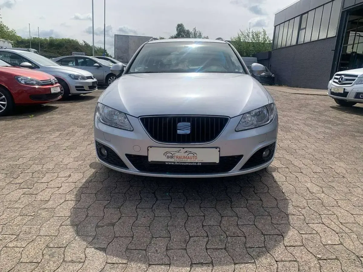 Gebraucht Seat Exeo Reference 143 PS (105 kW) 2012 "estrella" silber Kombi