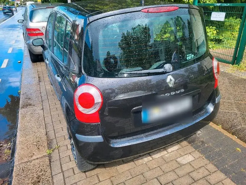 Gebraucht Renault Modus 85 PS (62 kW) 2007 Schwarz Van / Kleinbus