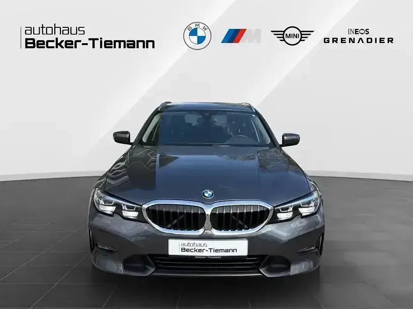 Gebraucht BMW 320 Sport Line 190 PS (139 kW) 2022 Mineralgrau Kombi