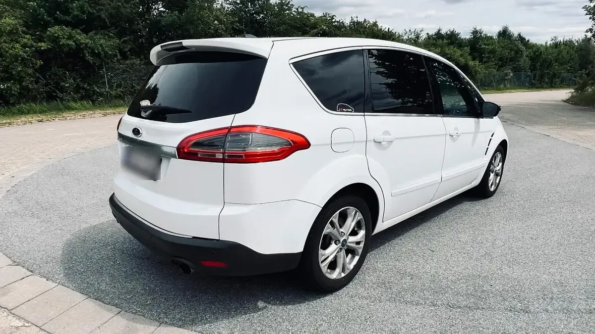 Gebraucht Ford S-MAX S 203 PS (149 kW) 2012 Weiß Van / Kleinbus