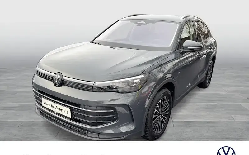 Gebraucht VW Tiguan Life 204 PS (150 kW) 2025 Grau SUV