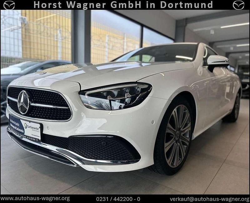 Polarweiß Gebraucht 2021 Mercedes E200 Avantgarde Coupé | 35.990 € (Guter Preis) - Bild 1/4