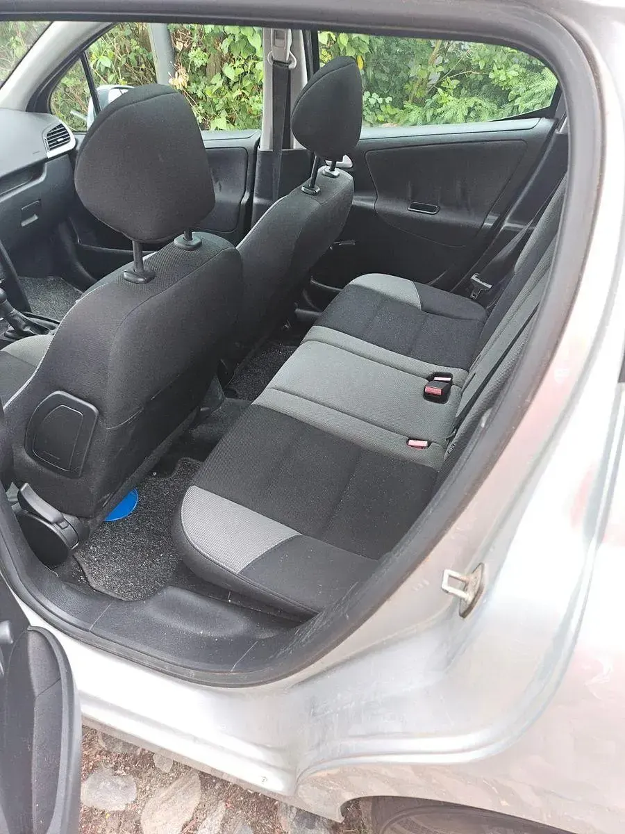 Gebraucht Peugeot 207 Tendance 95 PS (69 kW) 2008 Silber Kombi