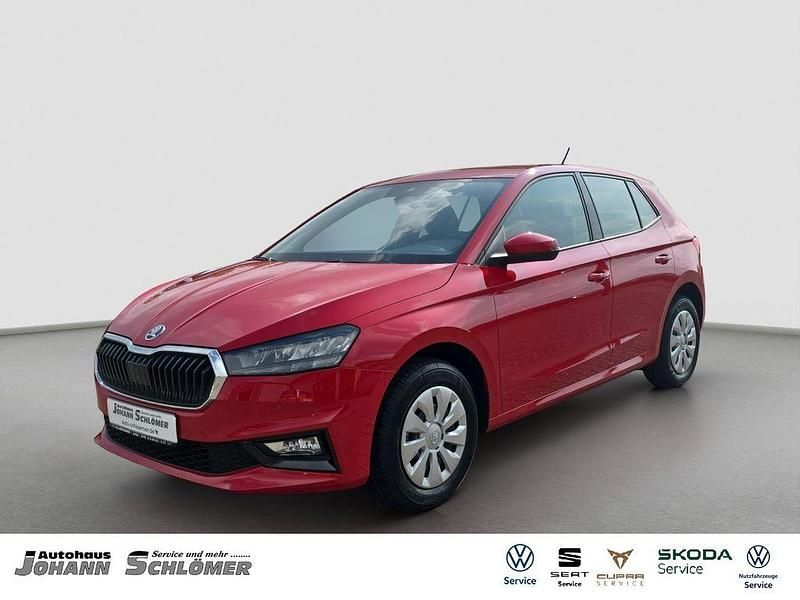 Moonweiß perleffekt Neu 2025 Skoda Fabia Essence Kleinwagen | 17.900 € (Fairer Preis) - Bild 1/4