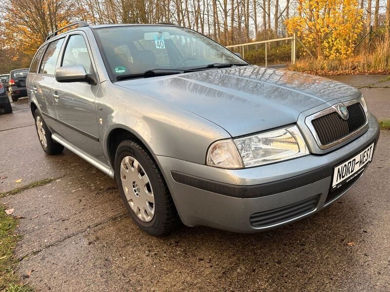 Gebraucht Skoda Octavia Ambiente 102 PS (75 kW) 2003 Grau Kombi