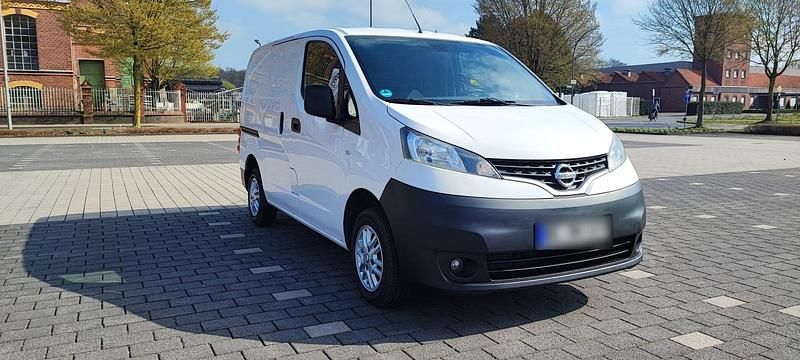 Gebraucht Nissan NV200 110 PS (80 kW) 2015 Weiß Van / Kleinbus