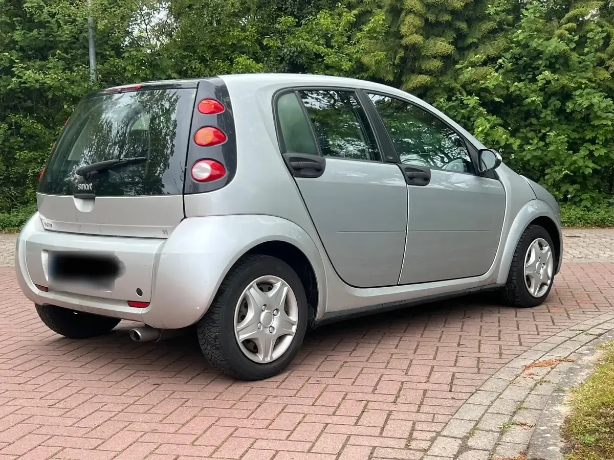 Używany Smart ForFour 75 KM (55 kW) 2006 Srebrny Hatchback