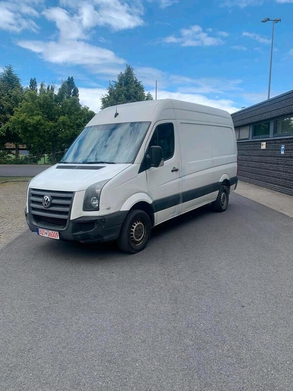 Weiß Gebraucht 2009 VW Crafter Van | 4.950 € (Guter Preis) - Bild 1/4