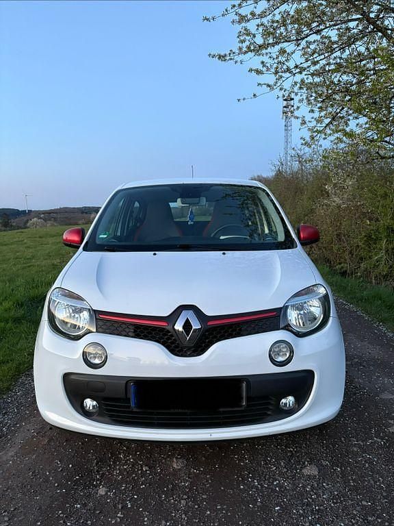 Gebraucht Renault Twingo Luxe 71 PS (52 kW) 2015 Weiß Kleinwagen